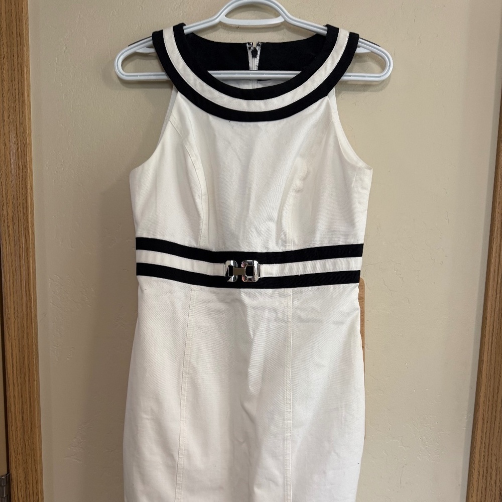 White House Black Market belted dress